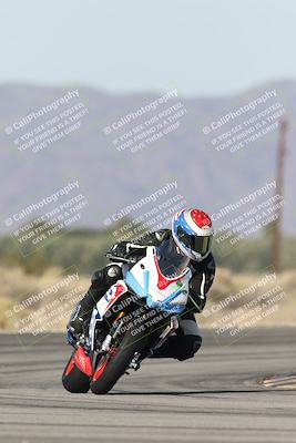 media/Nov-30-2025-TrackXperience (Sun) [[c0061d280f]]/3-Level 1/Session 3 (Turn 16)/